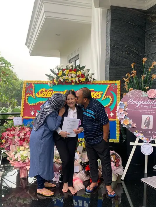 Prilly Latuconsina (Instagram/prillylatuconsina96)