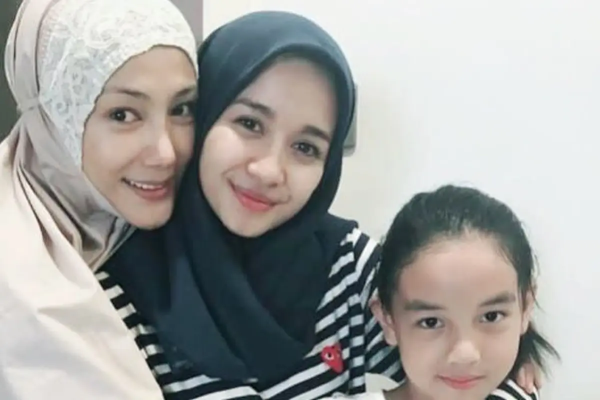 [Bintang] Erra Fazira, Laudya Cynthia Bella, Aleesya