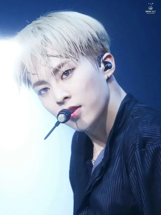 [Bintang] 8 Idol Korea Selatan yang Kena Dampak Aturan Baru Wajib Militer