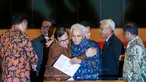 Juru Runding KIH Pramono Anung maupun Juru Runding KMP Hatta Rajasa menyatakan, fraksi di DPR sudah tidak lagi berbicara dualisme.