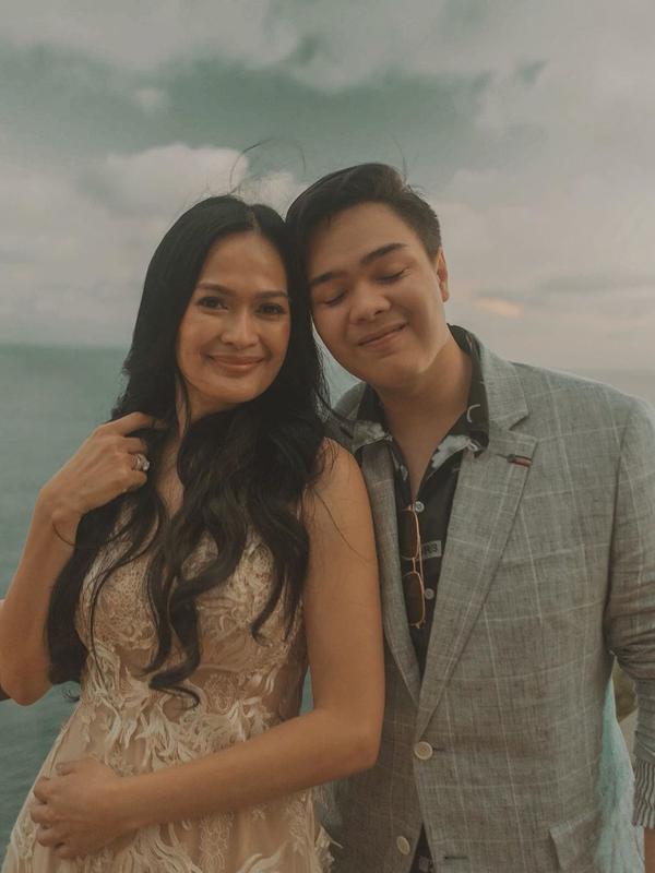 Donna Harun (Sumber: Instagram/jejesoekarno)