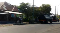 tim Densus 88 melakukan operasi senyap dan mengamankan 6 orang anggota JAD di Bengkulu (Liputan6.com/Yuliardi Hardjo)