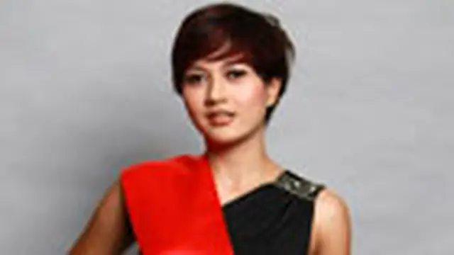 Finalis Miss Celebriti 2010 - Nuke Kartika Putri