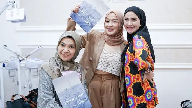 Pernah Diselingkuhi, Ini 6 Potret Kebersamaan Ririe Fairus dan Mommy ASF