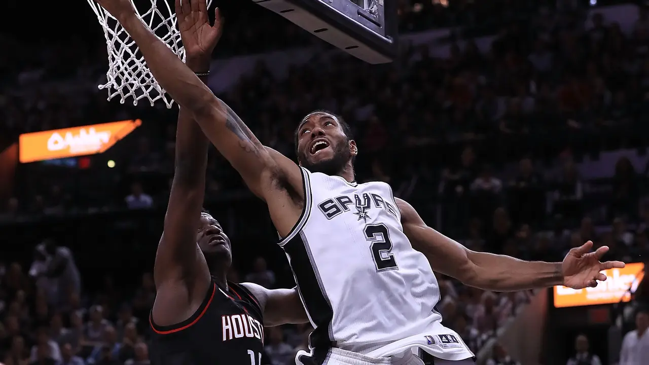 Playoffs NBA: Leonard Mungkin Tampil di Final Wilayah Barat