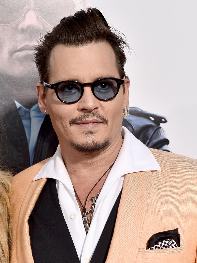 Johnny Depp Ungkap Tak Pernah Mau Menang Oscar - News & Entertainment Fimela.com