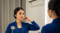 Rekomendasi Kebaya Encim Simple Elegan untuk Acara Resmi. Foto: Gemini