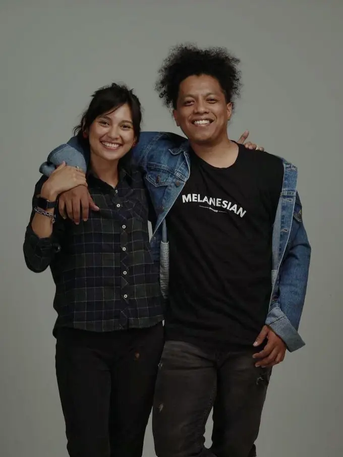 [Fimela] Ariei Kriting dan Indah Permatasari