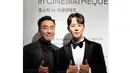 Tak lupa Ryu Seung Ryong juga berpose bertama calon menantunya dalam drakor Moving. Andai Go Yoon Jung hadir, pasti petemuan mereka akan lebih seru. (Foto: Instagram/ ryuseungryong_)