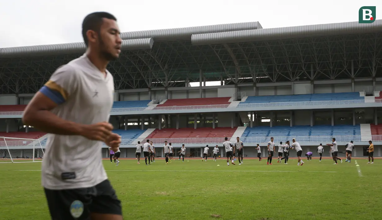 Latihan tersebut berlangsung mulai pukul 07.00 WIB hingga 08.30 WIB. (Bola.com/Bagaskara Lazuardi)