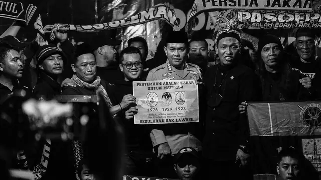 Suporter klub Jawa Tengah-DIY