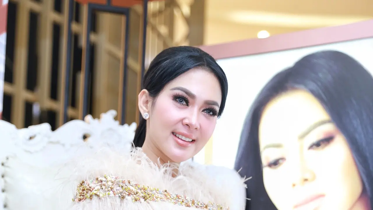 [Bintang] Syahrini