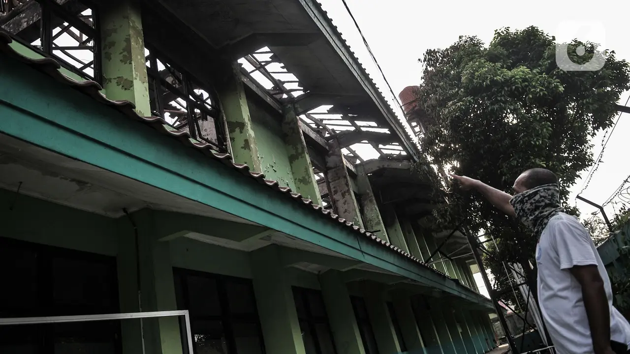 Kondisi SMAN 100 Jakarta yang Ludes Dilalap Si Jago Merah