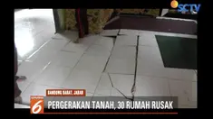 Meski terancam bahaya, warga tetap bertahan.