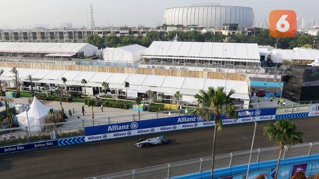 Balap Mobil Formula E: Prepractice Satu