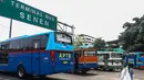 Dinas Perhubungan DKI Jakarta akan merevitalisasi Terminal Senen karena kondisinya kumuh dan tidak tertata. Foto diambil pada Kamis (6/11/2014). (Liputan6.com/Faizal Fanani) 