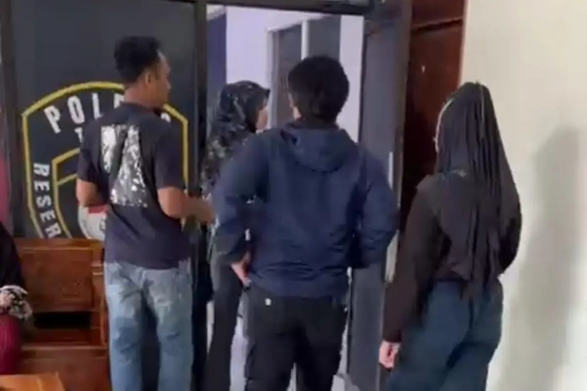 Pegawai BUMN Digerebek Istri di Hotel Tuban Bersama Wanita Lain, Sempat Pamit Lembur