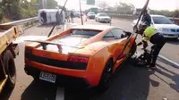 Apes, Dipinjam Teman Lamborghini Gallardo Malah Tabrakan