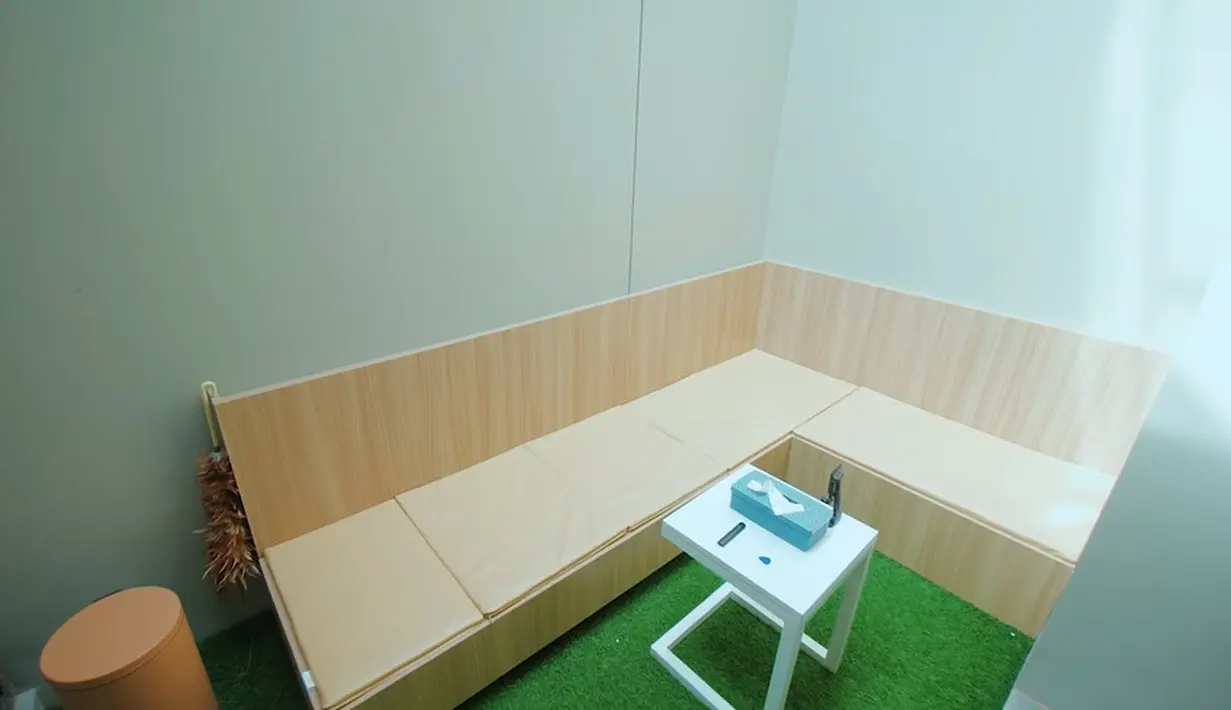 Rumah Baru Joshua Suherman (Youtube/Raditya Dika)