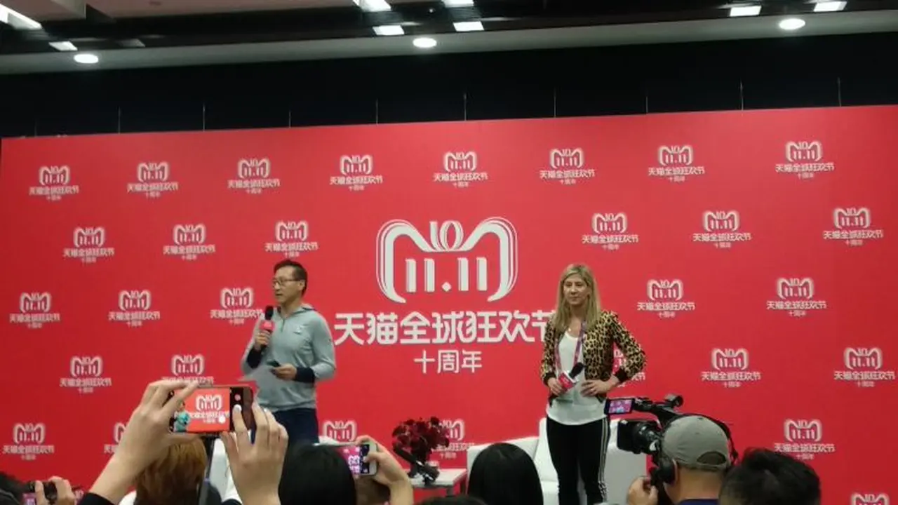 Vice Chairman Alibaba Group Joe Tsai mengaku terkejut dengan perkembangan pesat pelaku usaha digital di Indonesia. (Maulandy/Liputan6.com)