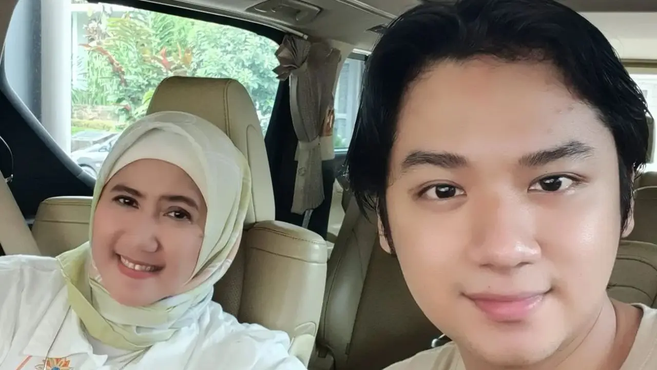 Agi Syahrain, anak sulung Ine Sinthya (Foto: Instagram @inesinthya)