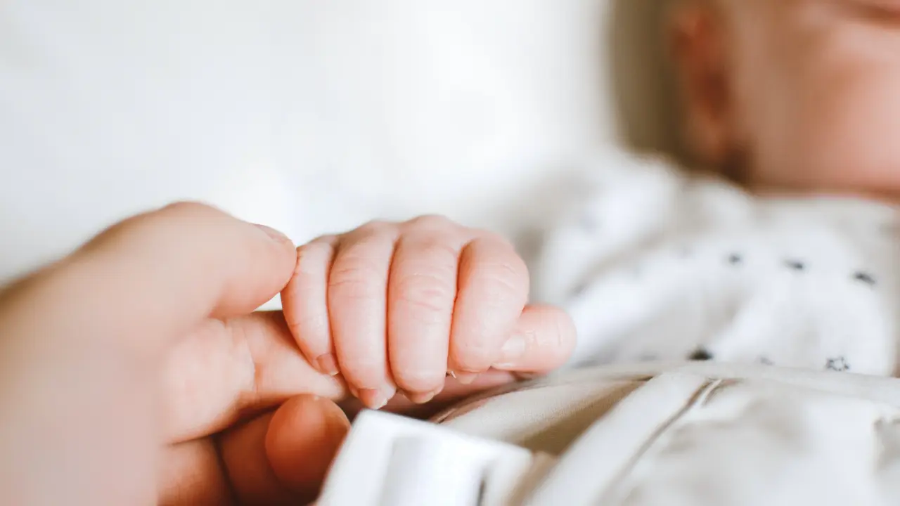 Bantu Pertumbuhan Bayi, Ketahui Manfaat Asam Folat