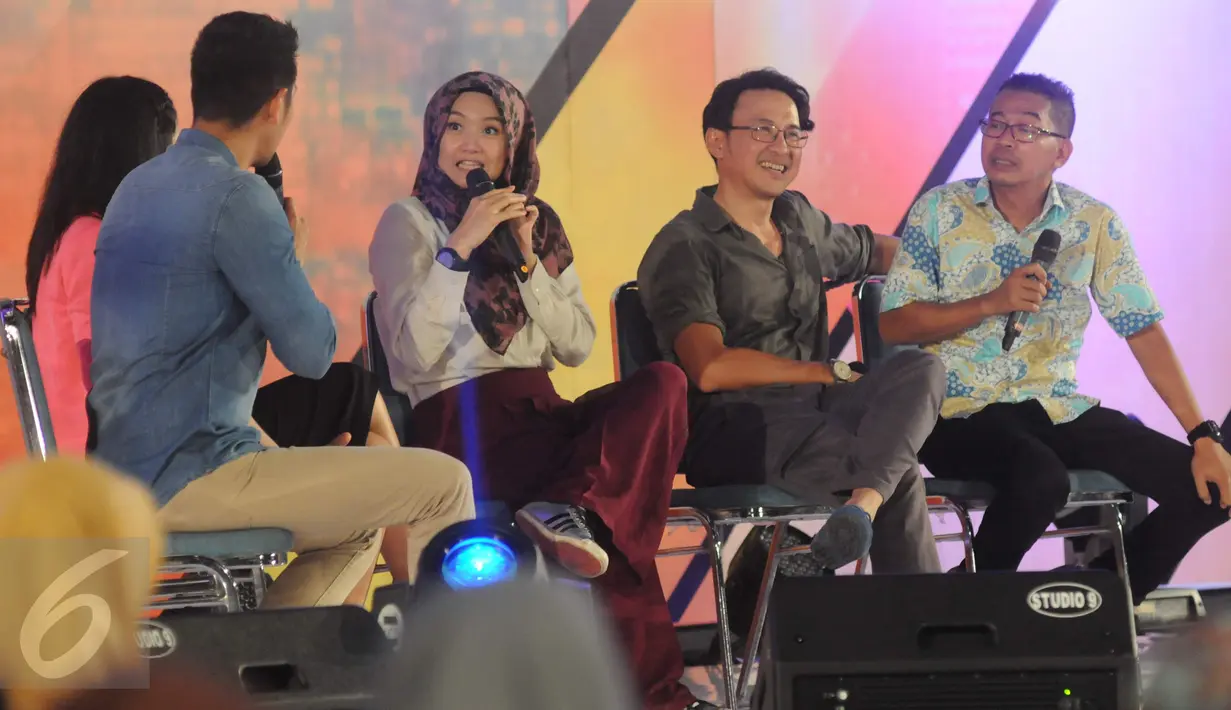 Pemain PPT, Agus Kuncoro, Jarwo Kwat dan Artta Ivano saat mengikuti acara EGTC 2016  di Yogyakarta, Kamis (3/11). EGTC 2016 diramaikan oleh tokoh dan artis untuk memperkenalkan cara berakting di sebuah film. (Liputan6.com/Helmi Affandi)