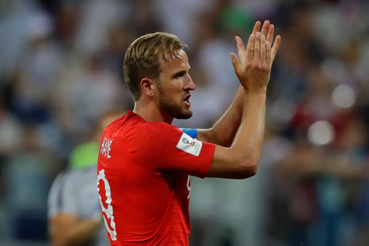 2 Gol Harry Kane Bawa Inggris Bungkam Tunisia