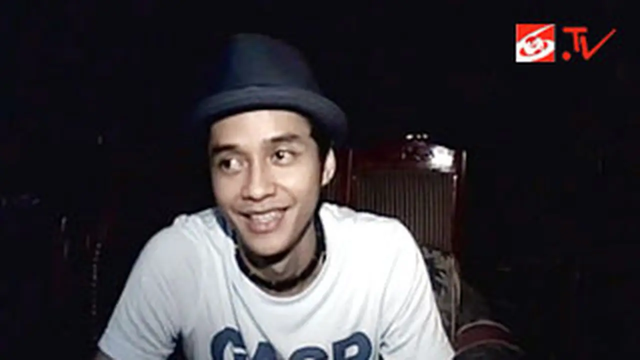 Adly Fairuz