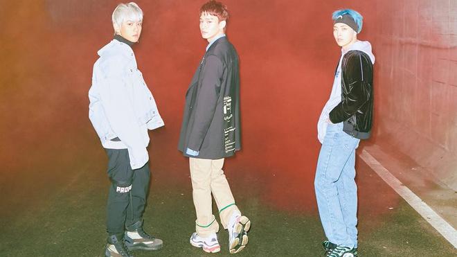 Lirik Lagu EXO-CBX, Blooming Day - Celeb Bintang.com