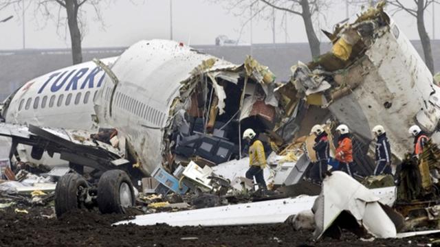3-3-1974: Horor Pesawat Jatuh di Hutan Paris dalam Hitungan Menit