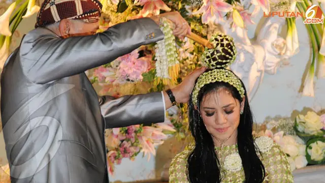 Urutan Kedua: Siraman