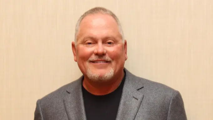 7 Hal yang Bisa Kamu Pelajari dari Miliarder GoDaddy, Bob Parsons