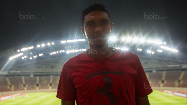 Evan Dimas Nonton Bola