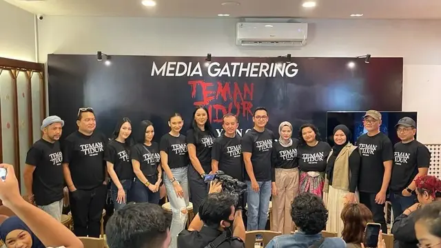 Suasana konferensi pers film Teman Tidur di Jakarta, Jumat (24/2/2023). (Foto: Dok. Instagram @temantidur.themovie)
