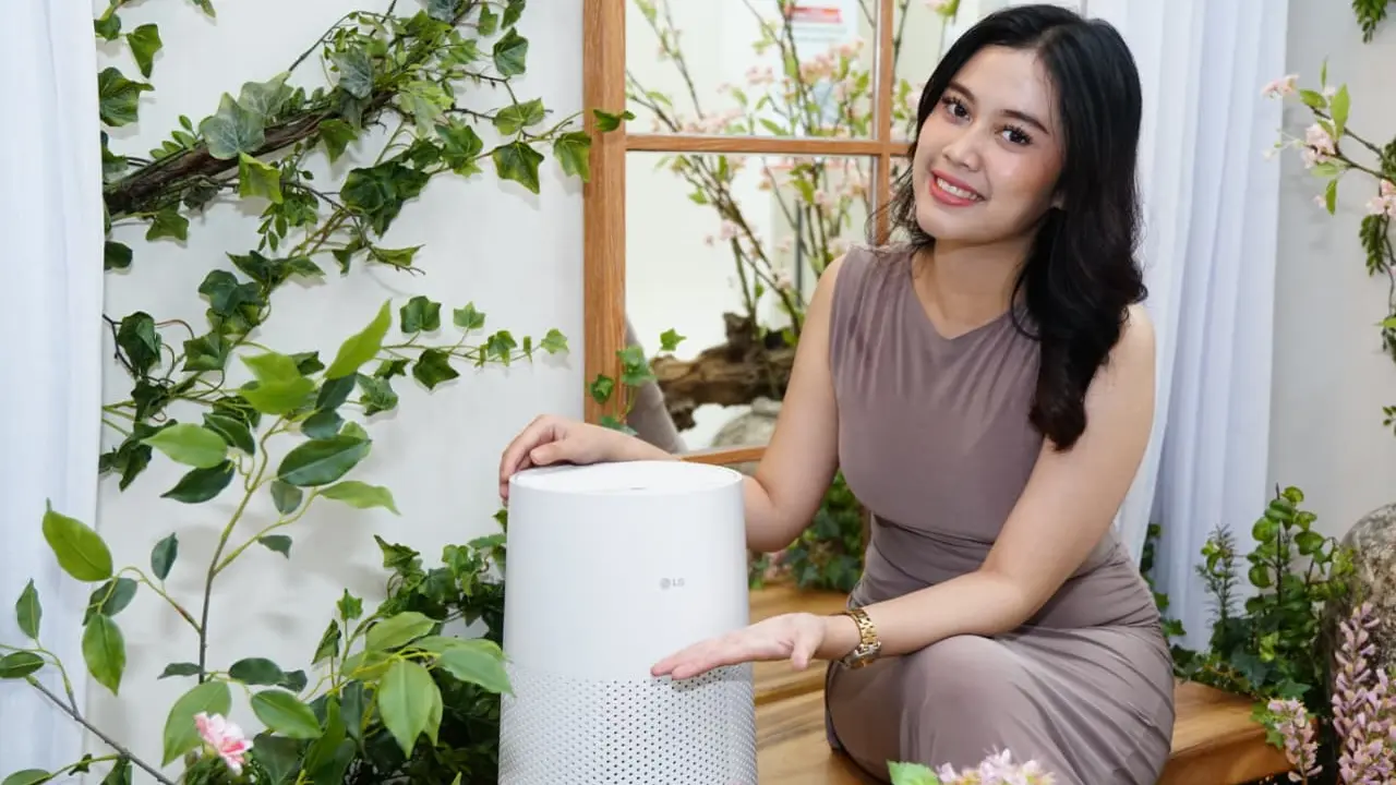 Air Purifier LG PuriCare AeroMini. Credit: LG Electronics Indonesia