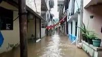 Ratusan rumah di Pondok Pinang, Jakarta terendam banjir. Sementara pemerintah Indonesia telah menyiapkan kuasa hukum untuk Siti Aisyah. 