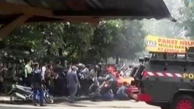 Berita Bom Panci Bandung Hari Ini - Kabar Terbaru Terkini ...