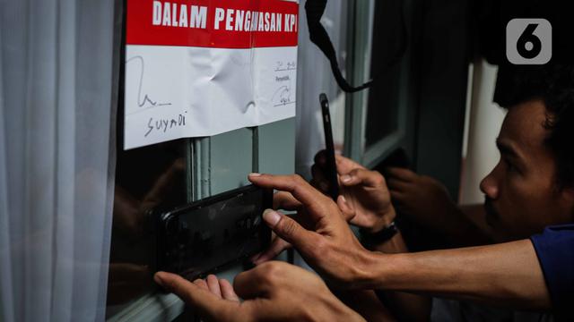 Ruang Kerja Wahyu Setiawan yang Disegel KPK