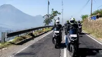 Touring jarak jauh bertajuk NMAX Tour Boemi Nusantara (NTBN) terbagi dalam 13 etape perjalanan yang melintasi 6 pulau besar di Indonesia, yaitu Jawa, Bali, Nusa Tenggara, Sumatera, Sulawesi dan Kalimantan. (YIMM)