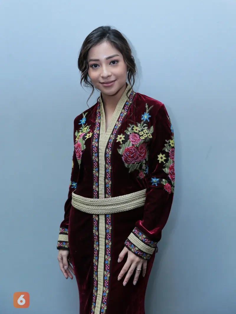 [Bintang] Nikita Willy