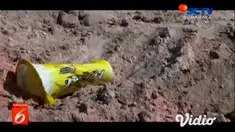 Seorang anak di Kabupaten Tuban menderita luka bakar setelah terjatuh di gundukan pasir yang diduga sebagai limbah berbahaya.