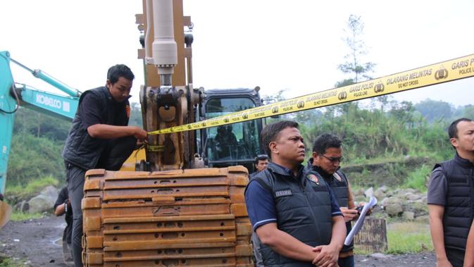 Tambang Pasir Ilegal di Gunung Merapi: 1 Orang jadi Tersangka, Kerugian Rp 3 Triliun