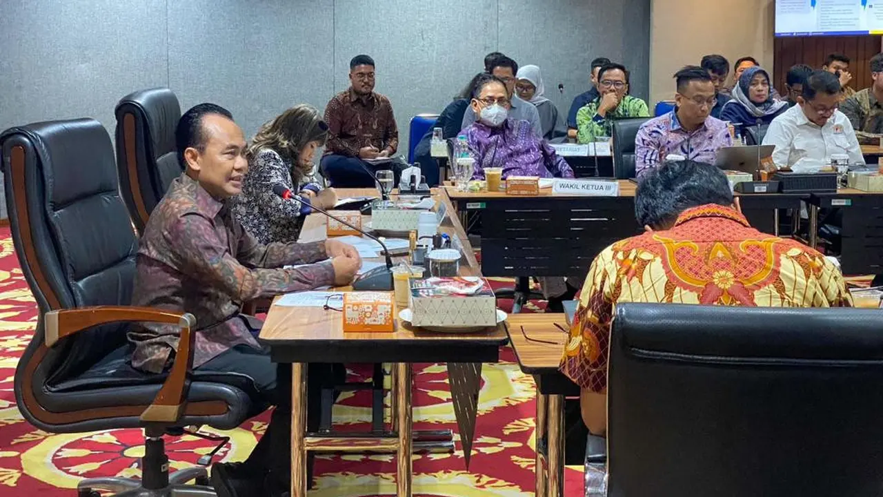 Sekretaris Kementerian Koordinator Bidang Perekonomian Susiwijono Moegiarso dalam Kick-off Technical Meeting Satgas Peningkatan Ekspor Nasional, di Kantor Kemenko Perekonomian, Jakarta, Rabu (24/1/2024). (Dok Kemenko Perekonomian)