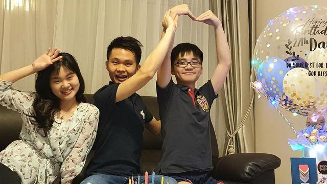 6 Momen Kedekatan Felicia Tissue dengan Saudara Kandungnya, Selalu Suportif