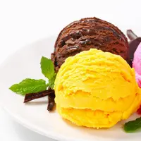 Buat kamu pecinta es krim, ini daftar 10 es krim yang harus kamu coba. (Foto: lifextyle.com)