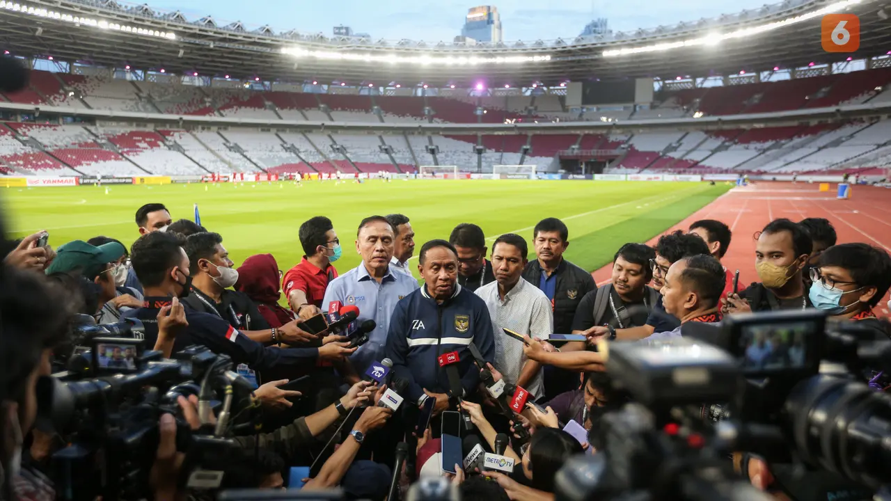 Official Training Timnas Indonesia Jelang Laga Semfinal Piala AFF 2022 Melawan Timnas Vietnam