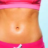 Daripada pakai korset, 6 gerakan ini lebih ampuh untuk meratakan perut yang berlemak.