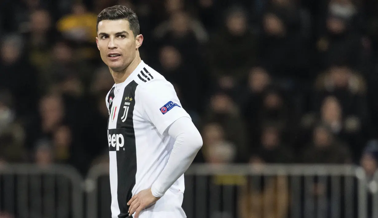 4. Cristiano Ronaldo (Juventus) - 10 Gol (3 Penalti). (AP/Alessandro della Valle)