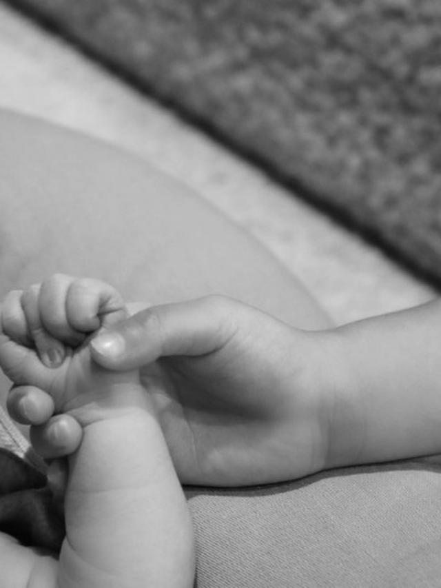 Kylie Jenner dan Travis Scott Sambut Anak Kedua di Tanggal Cantik